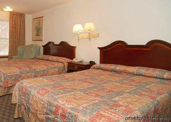 Econo Lodge Ігл-Нест Екстер'єр фото